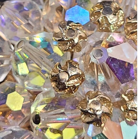 RetroGlam Vendome Aurora Borealis Crystal Flower Pin White Vintage Chic Luxe - Picture 6 of 10